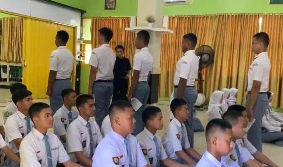 Penjaringan Capaska, Kesbangpol Kota Metro Masuki 30 Sekolah