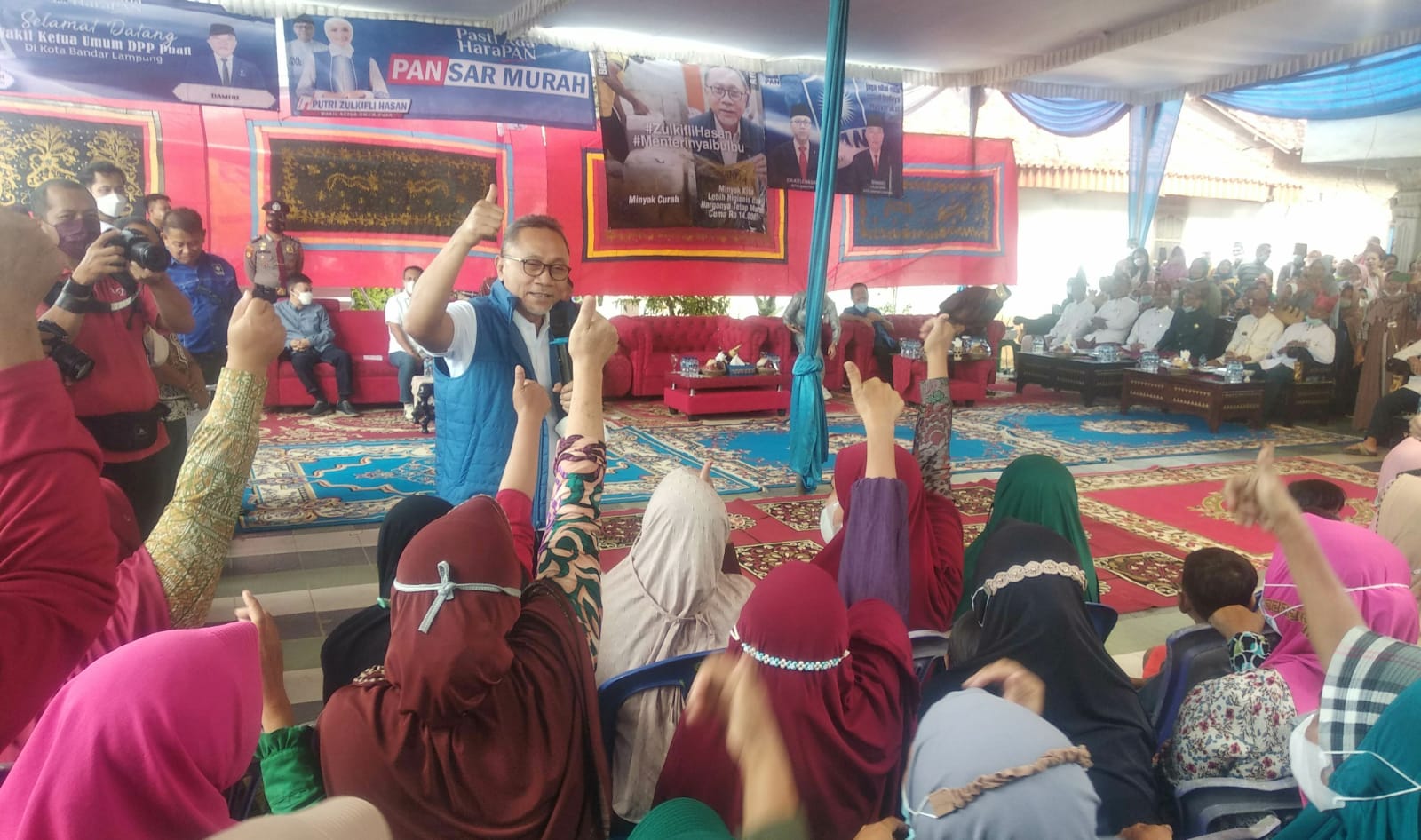 Kunjungan Pertama ke Lampung, Mendag Diceletuk Emak-emak