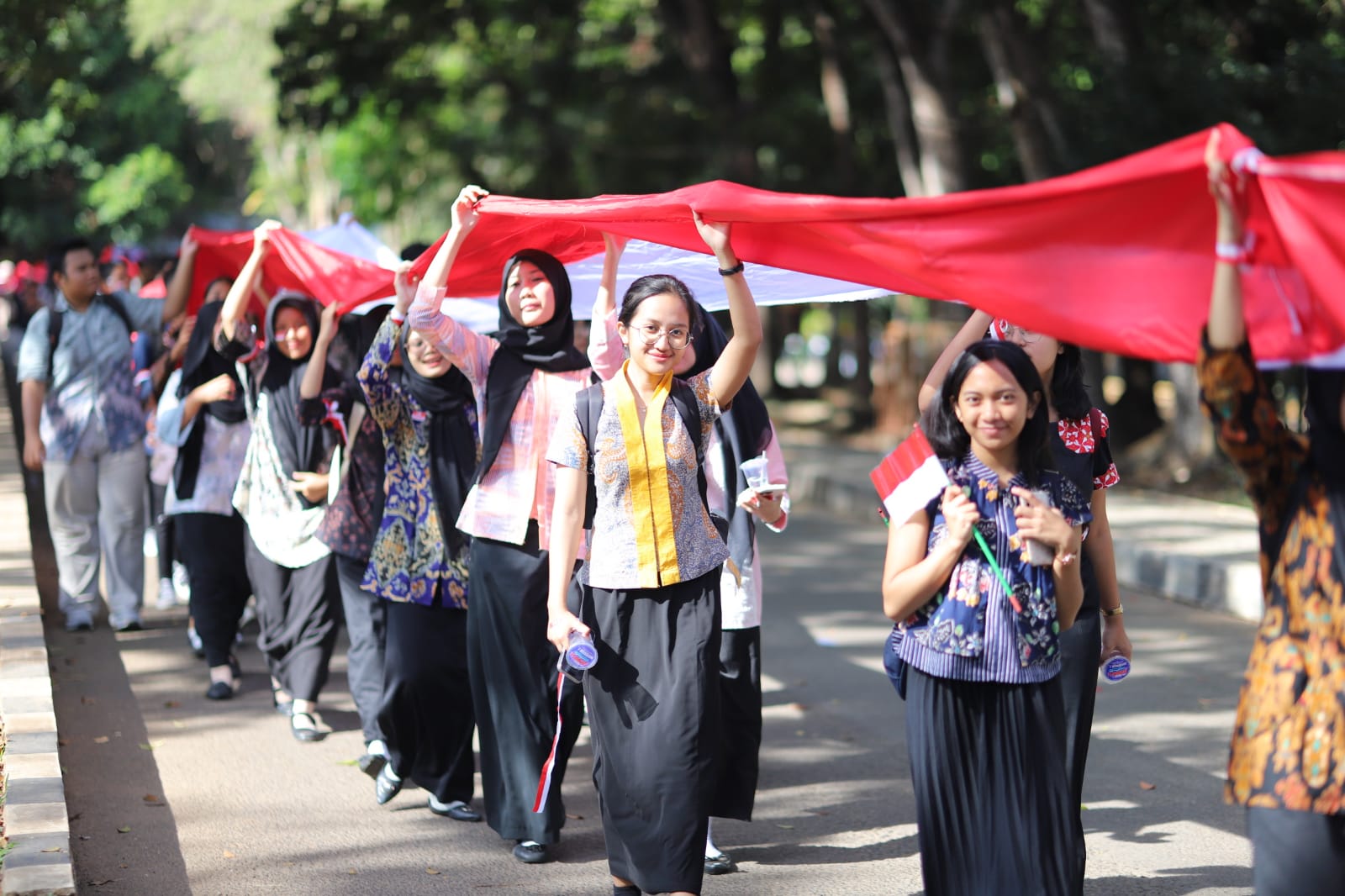 Kirab Merah Putih Dalam Diesnatalis Ke 59, Rektor Unila: Sebagai Bentuk Persatuan Nasionalisme dan Patriotisme