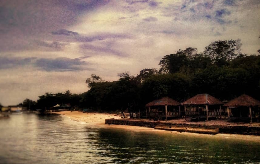 Empat Pantai Disekitar Kota Bandar Lampung Yang Dapat Dijadikan Rekomendasi Terapi