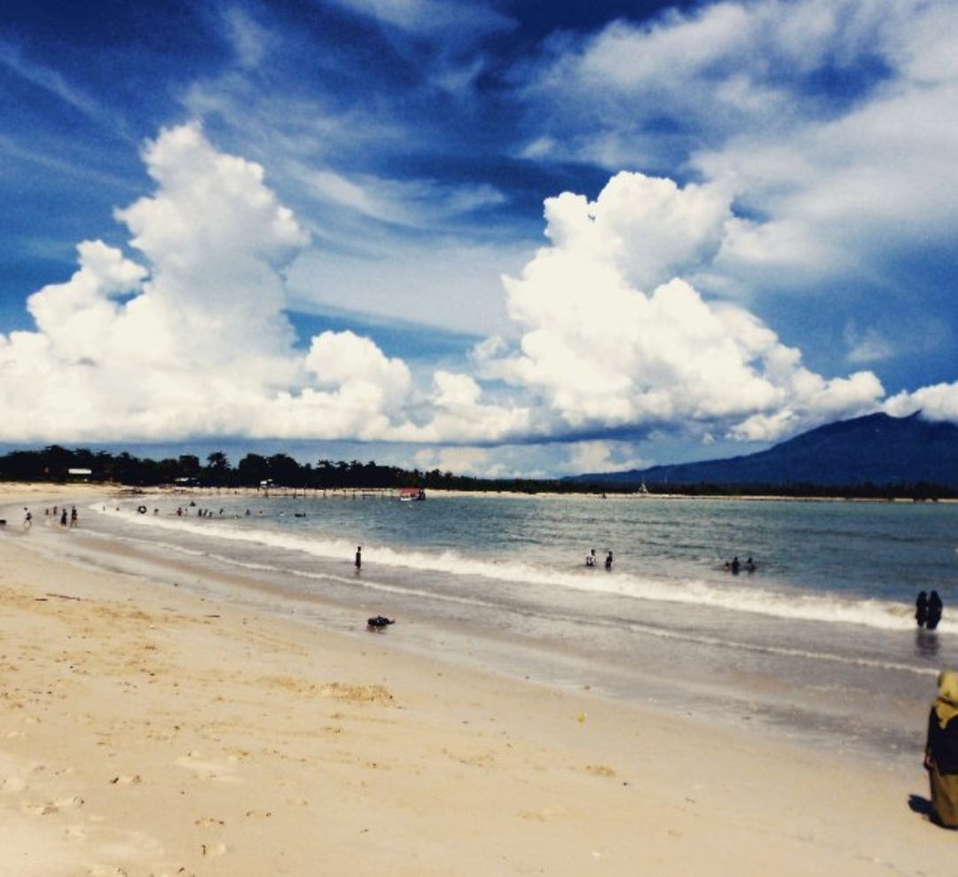 Wisata Pantai yang Hidden Gems di Lampung Selatan, Mulai dari Kompor Alam hingga Batu Karang Mirip Kapal
