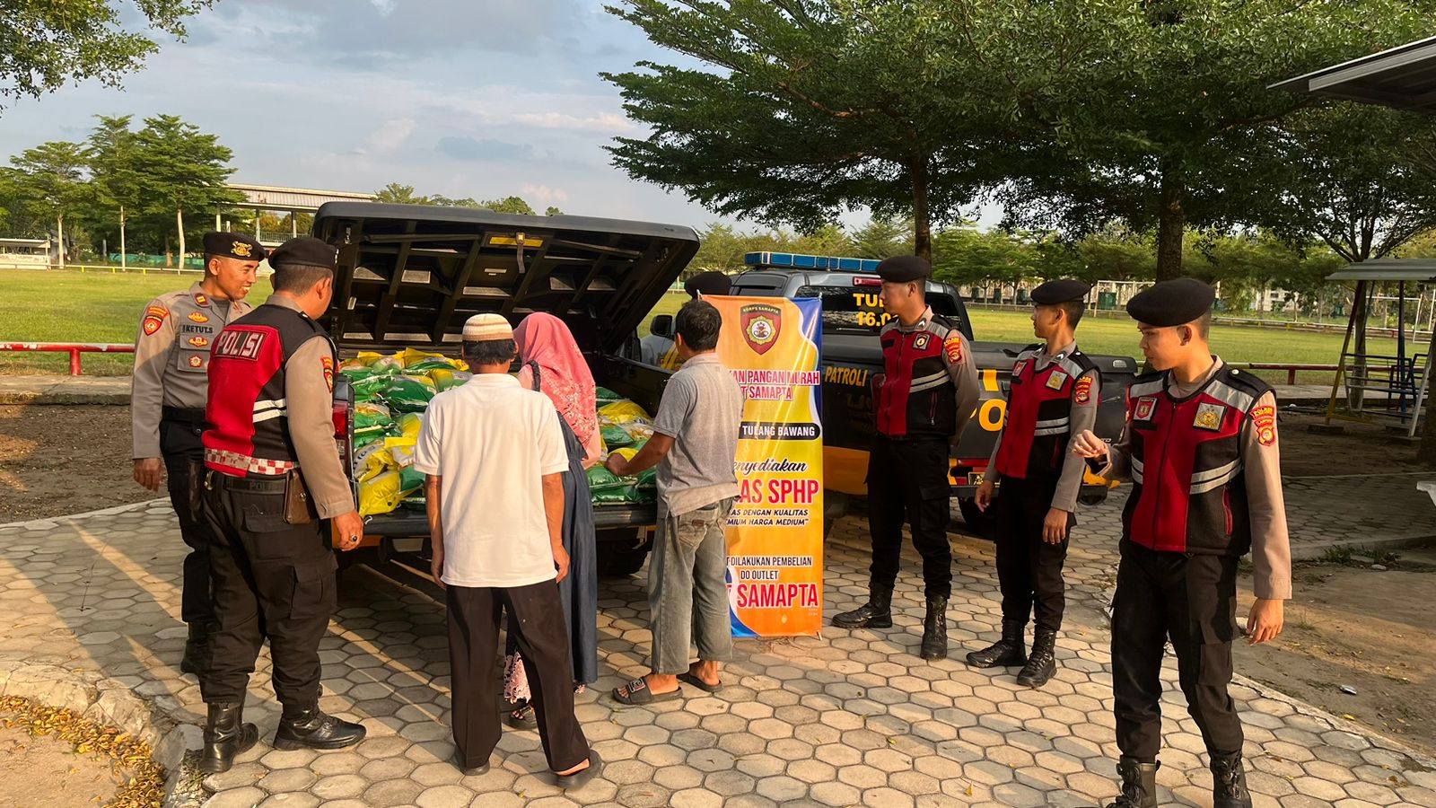 Jual Beras ke Masyarakat, Polisi Tulang Bawang Habiskan 490 Kg