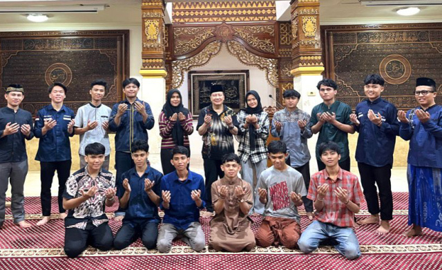 Kesibukan Masjid Asmaul Yusuf Semakin Padat di Bulan Ramadan