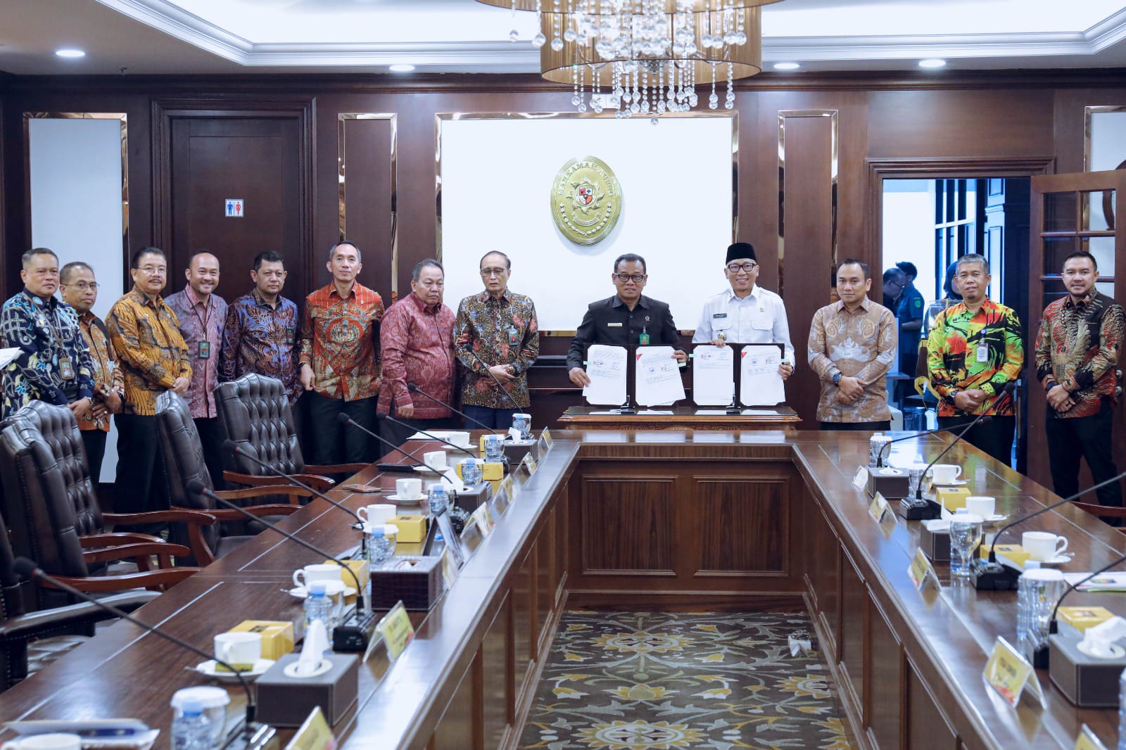 Gubernur Lampung Serahkan Hibah Lahan 15 Hektare untuk Pusat Pendidikan dan Kantor Peradilan di Kota Baru