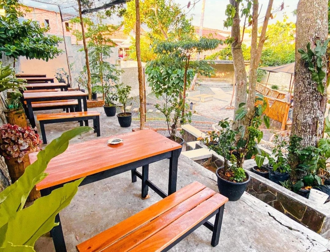 Asset Coffee and Space Bandar Lampung, Cafe Outdoor Garden dengan Konsep Self Service