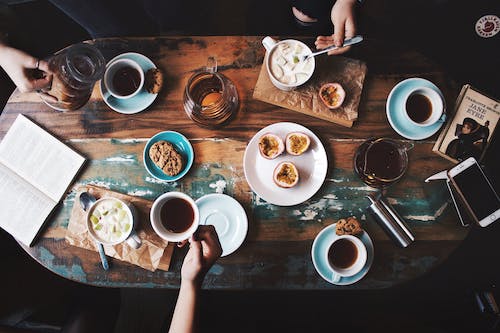 Rekomendasi Cafe Cozy yang Buka 24 Jam di Jawa Tengah, Cocok untuk Bersantai