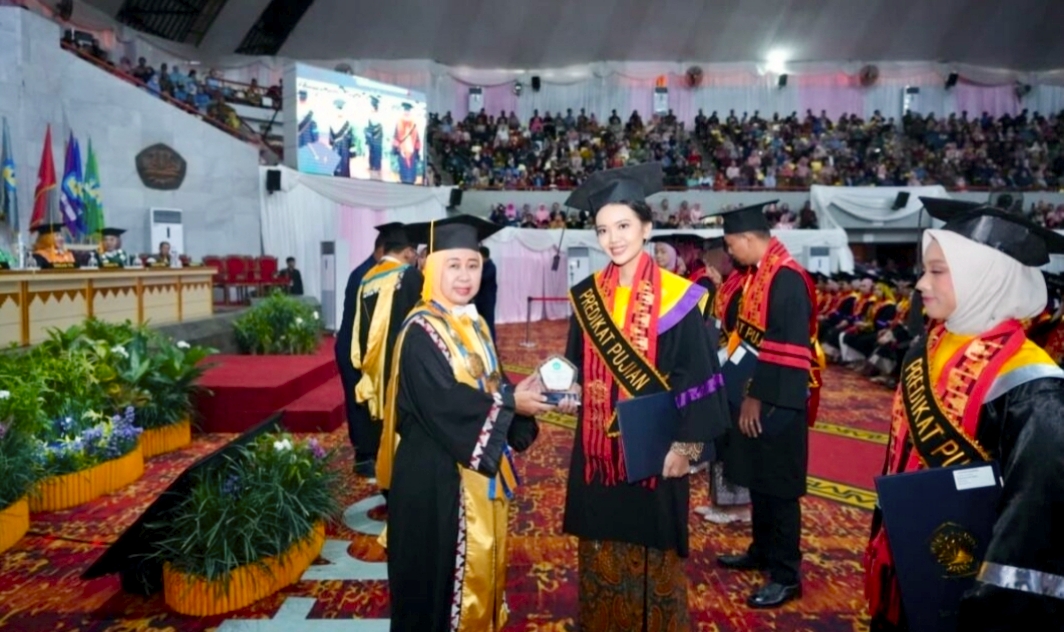 Unila Mewisuda 973 Mahasiswa Periode I TA 2025/2026, Ini Daftar Lulusan Terbaiknya, 