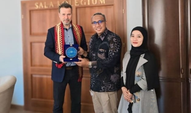 Dua Dosen Umpri Lampung Ikut Program Erasmus+ Staff Mobility di Polandia 