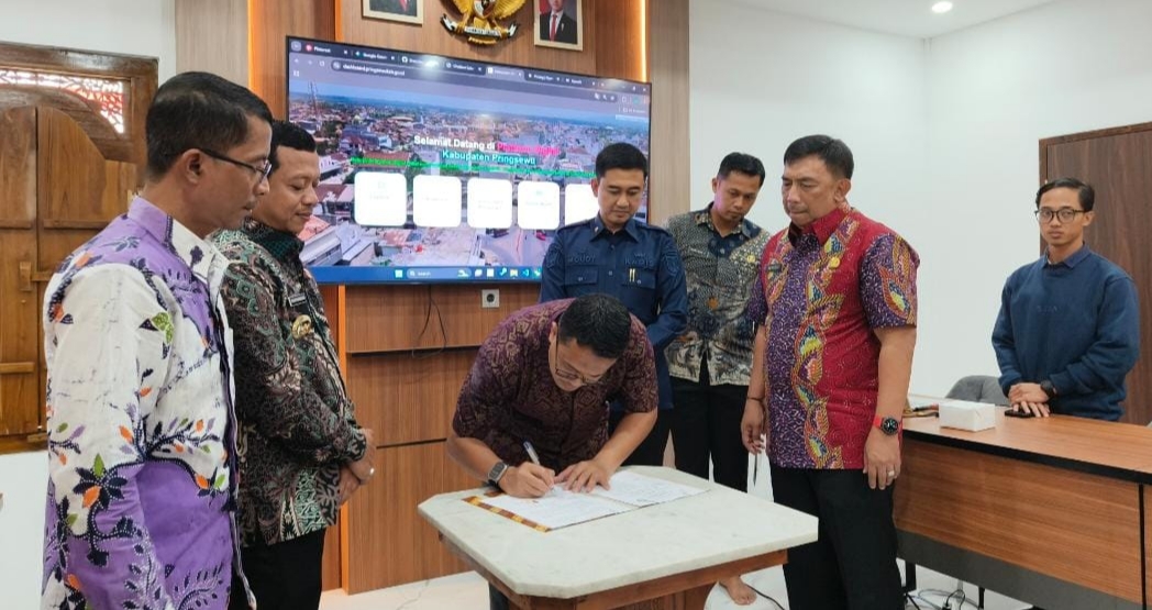 Diskominfo - UAP Kerjasama Pembangunan Aplikasi Dashboard Pringsewu