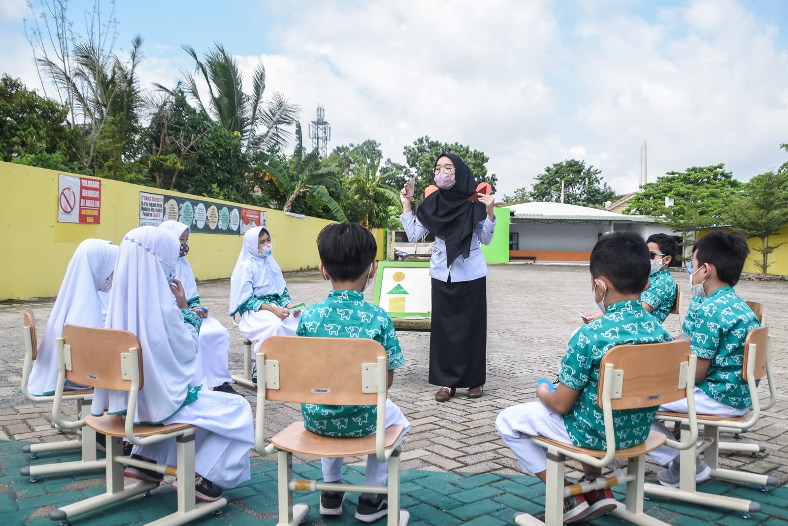 Kirim Guru untuk Pelatihan Bahasa Lampung