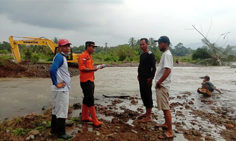 BPBD Tanggamus Kebut Penanganan Tanggul Jebol di Way Belu 