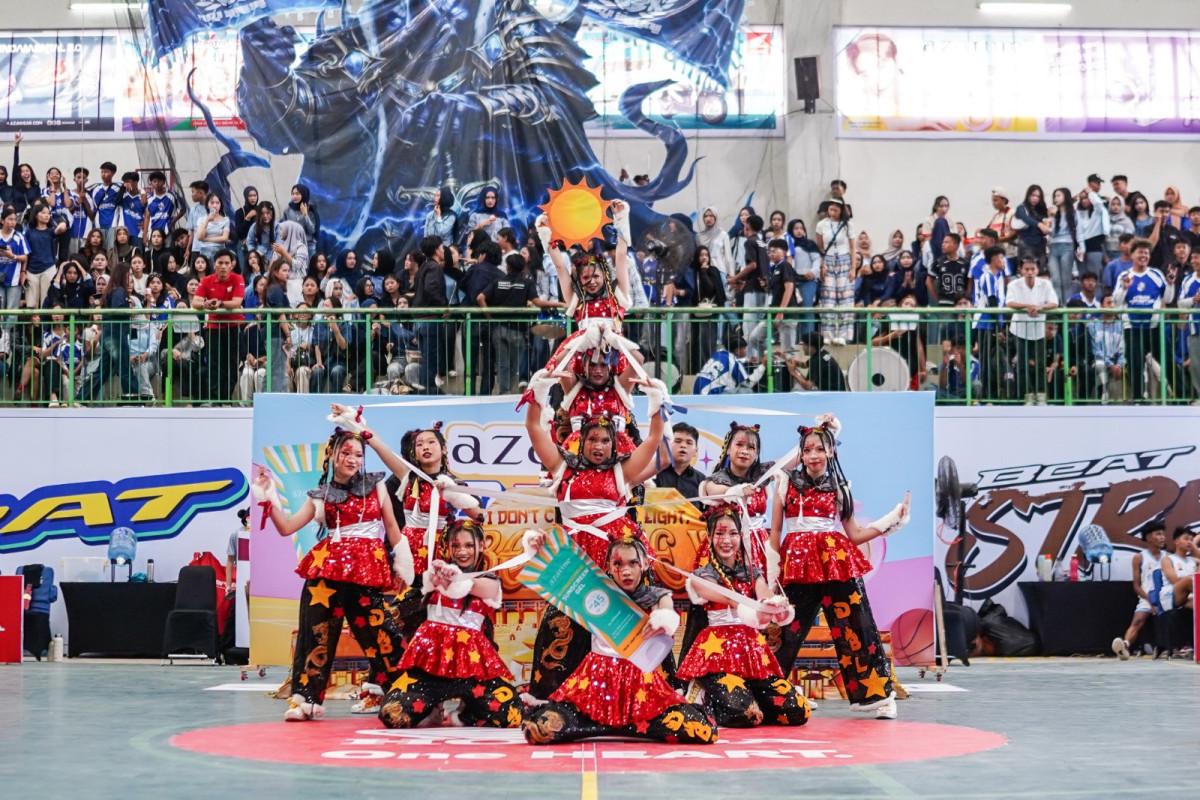 Kilau Bintang di Panggung Final, Ini Best Five Azarine DBL Dance Competition 2025–2026 Lampung