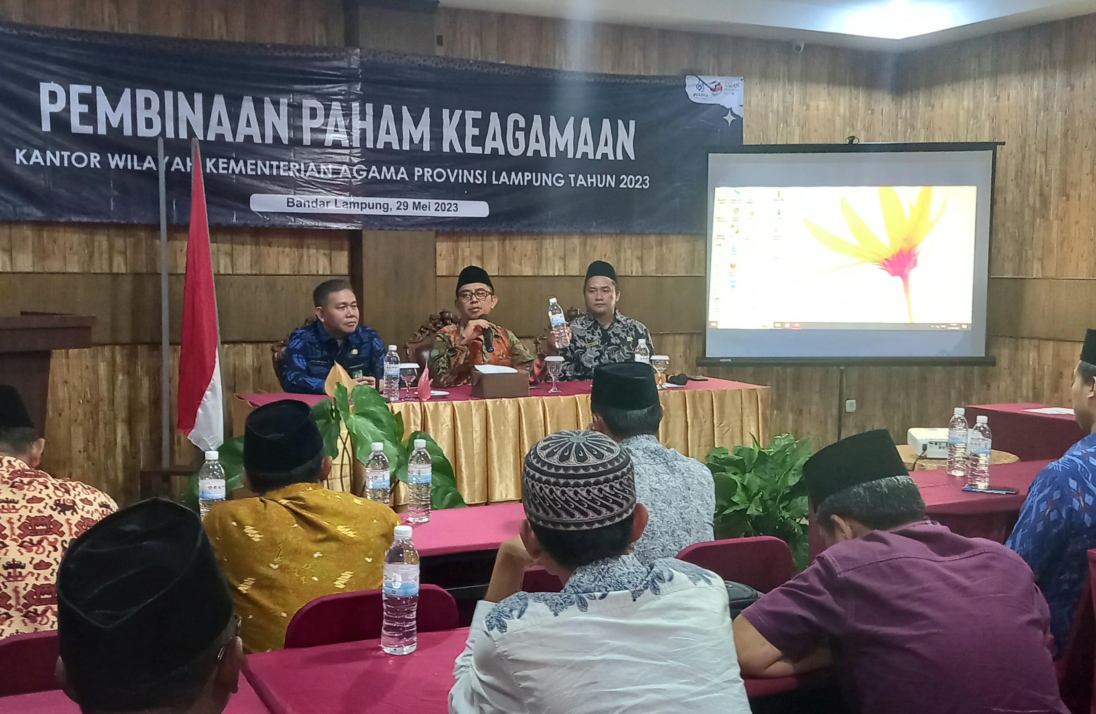 Kemenag Lampung: Waspadai Disrupsi Keagamaan di Era Digital