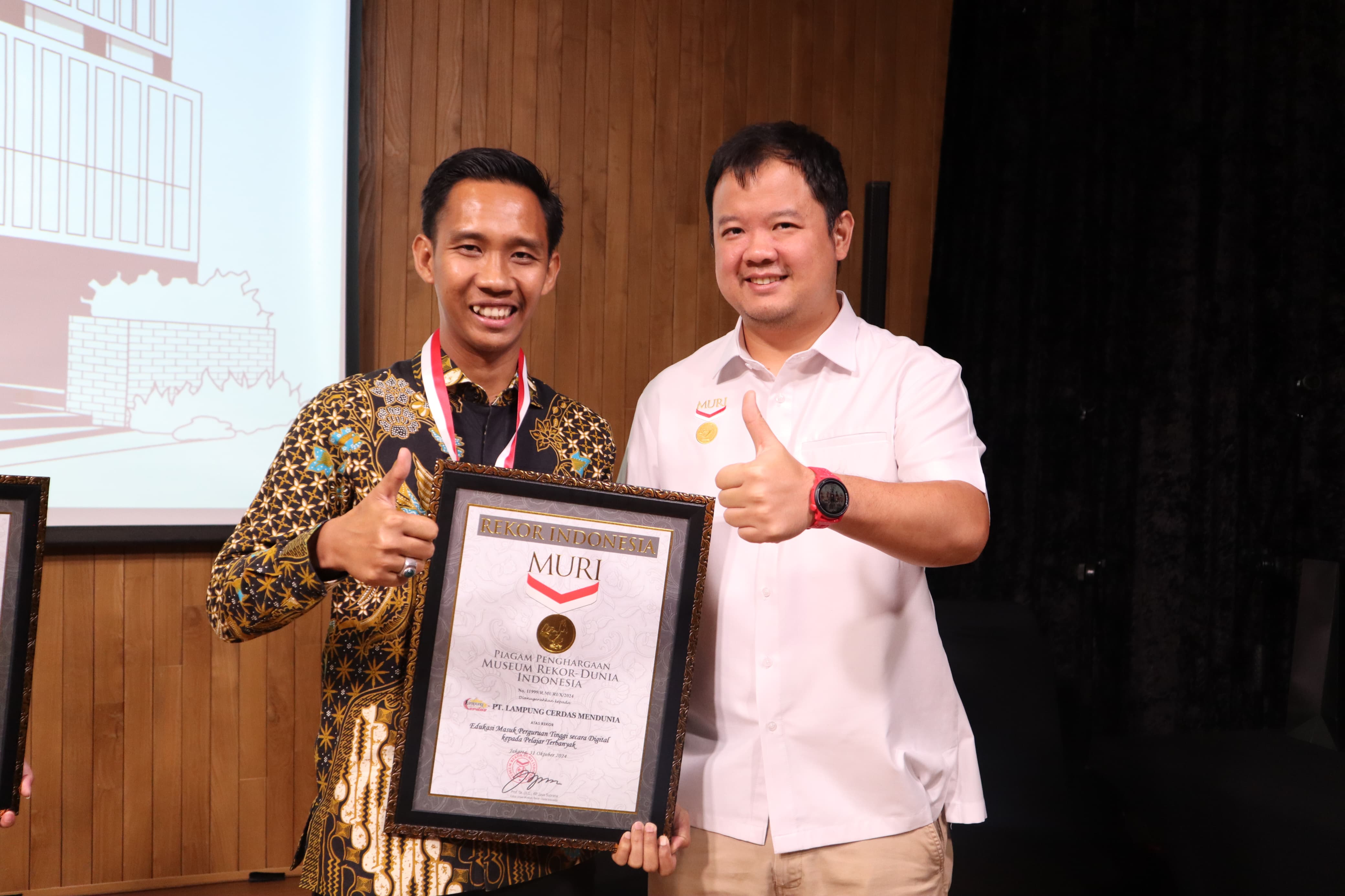 PT Lampung Cerdas Raih The Great Champions of Asia Top Millennials Choice in Education Program Award 2024