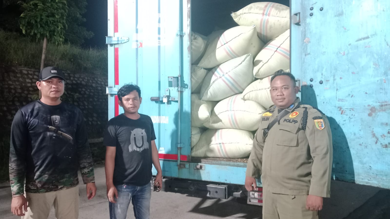 Prioritaskan Kebutuhan Pangan Lokal, Pemprov Lampung Stop Kendaraan Yang Akan Bawa Gabah Keluar Daerah