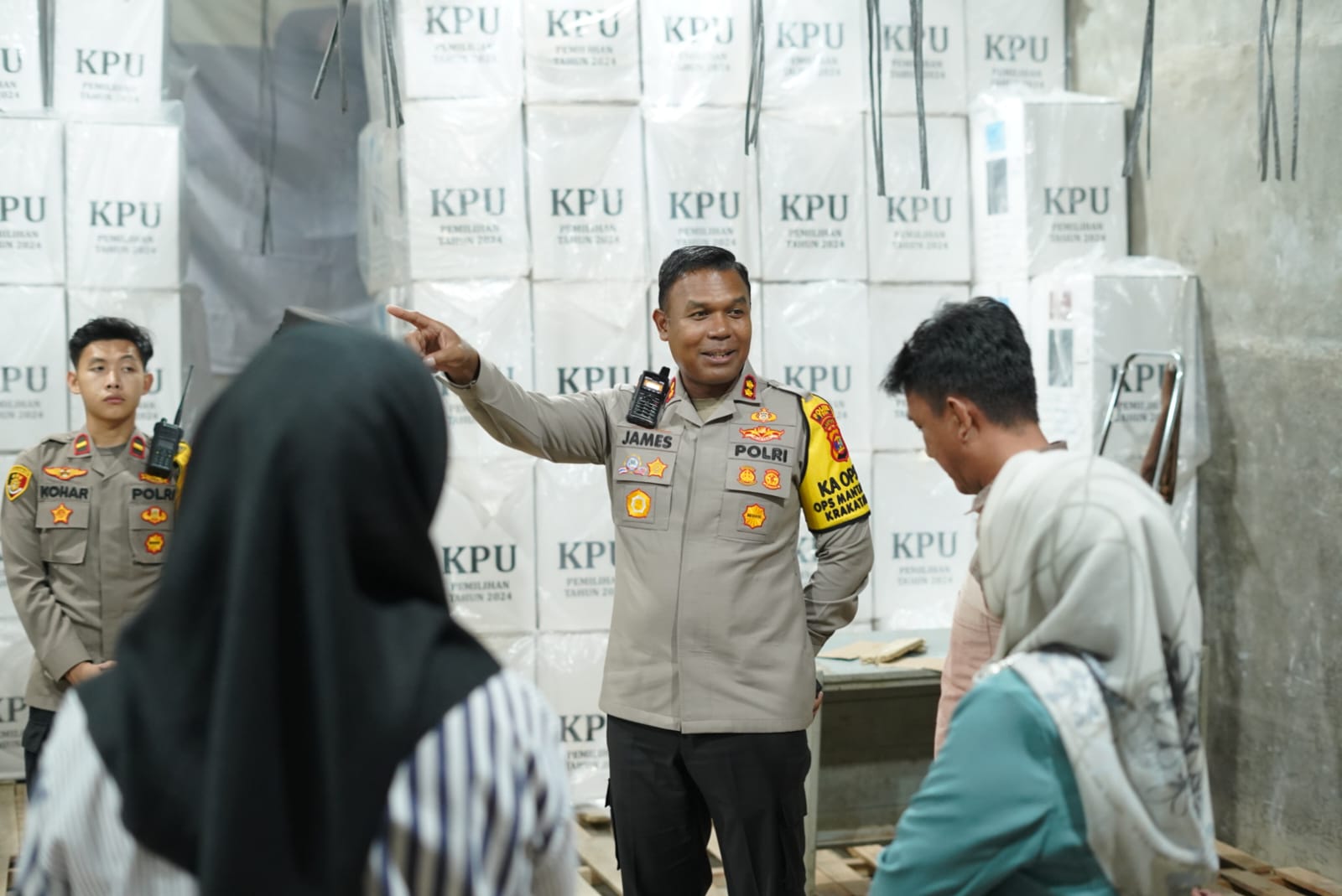 Polisi Perketat Keamanan Kedatangan Surat Suara dari PPK ke KPU, Pastikan Kesiagaan Personel