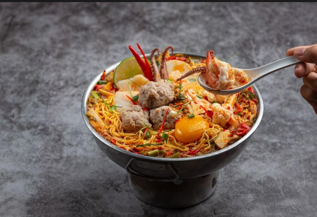 Resep Seblak Kuah Merah Pedas Khas Jawa Barat, Gurih Nendang dan Bikin Nagih