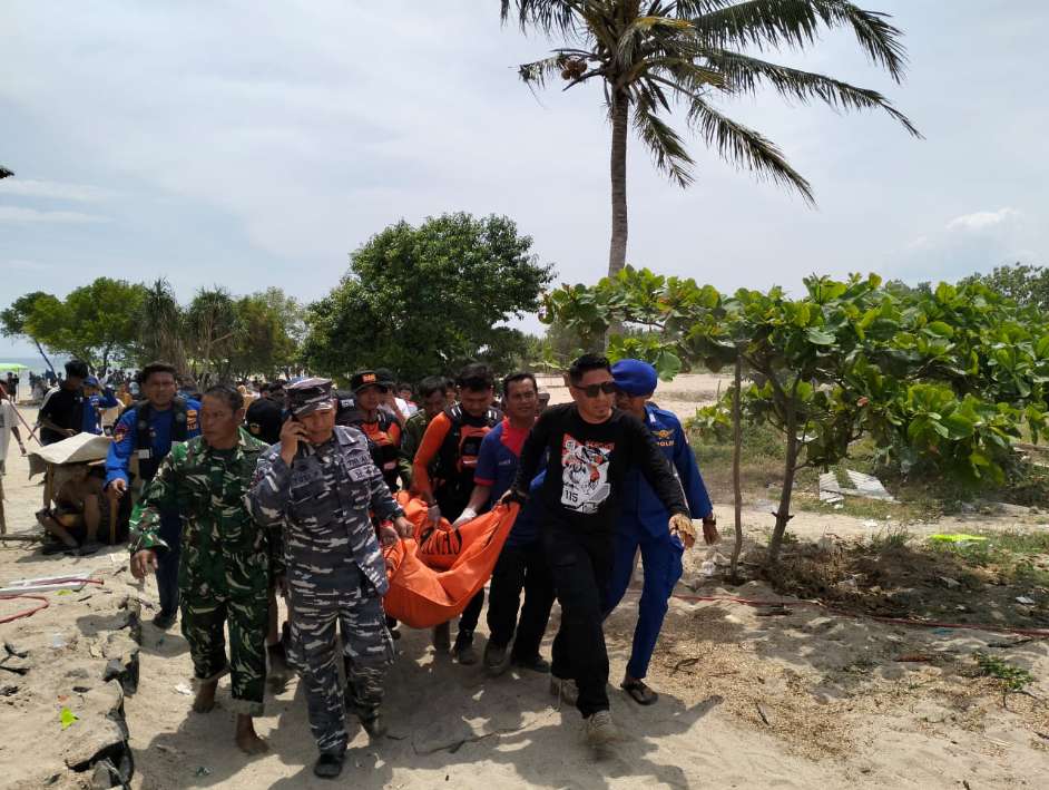 Remaja Tenggelam di Pantai Batu Rame Kalianda Ditemukan Meninggal Dunia
