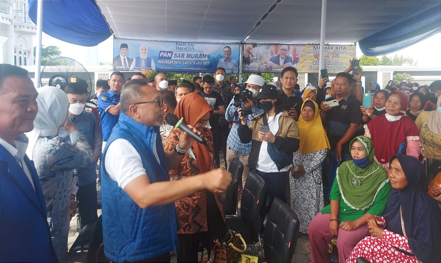 Untuk Lampung, Mendag Zulkifli Hasan Janji Rutin Kirim Minyak Goreng Curah Kemasan  
