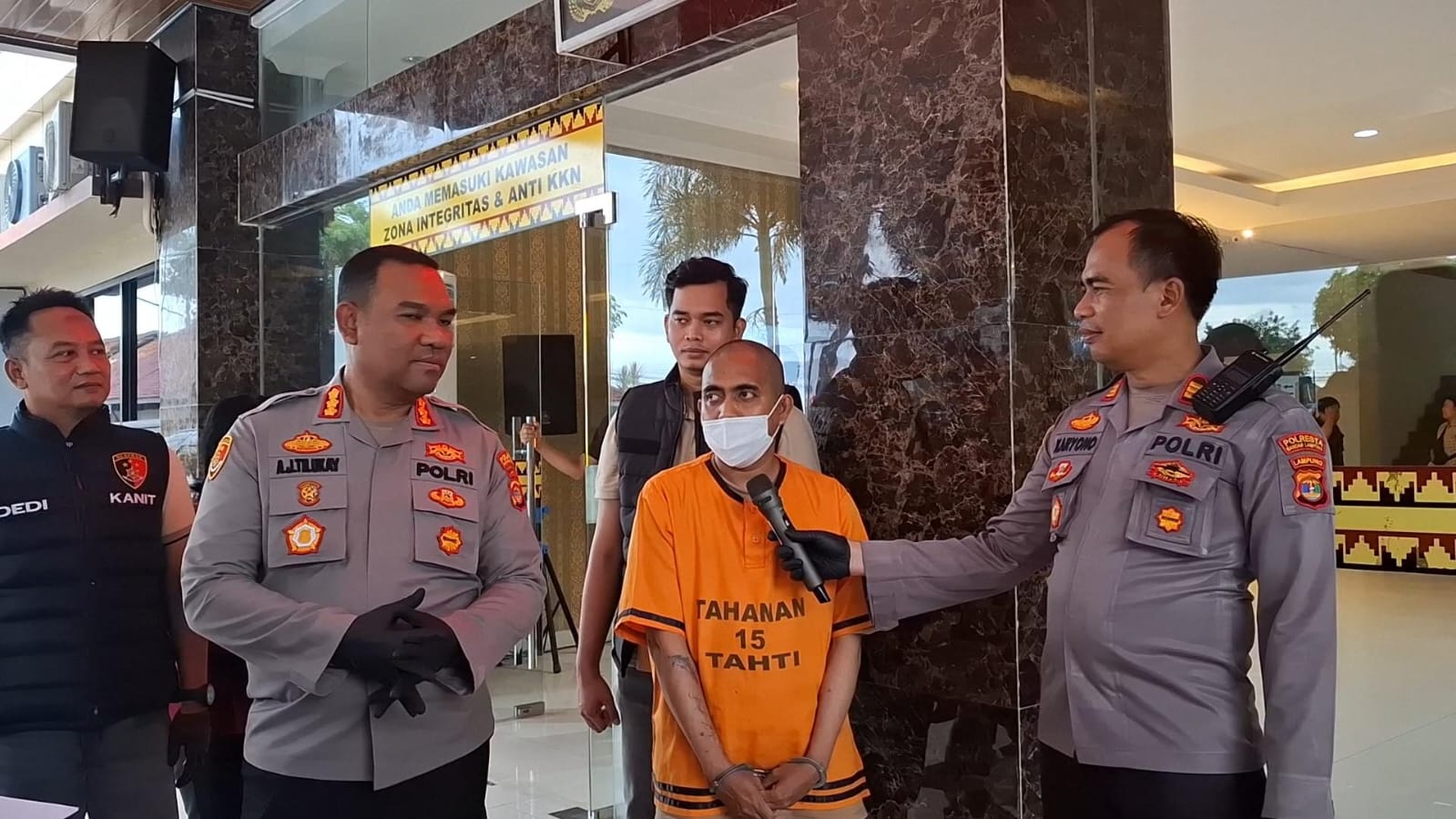 Berdalih Hilangkan Pengaruh 'Roh Halus', Tukang Servis HP Keliling Cabuli Anak di Bawah Umur