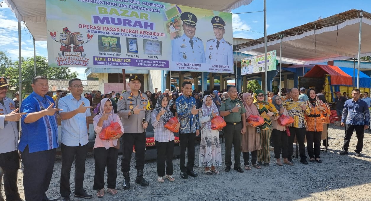 Wabup Tanggamus Buka Bazar Pasar Murah, Siapkan 7.500 Paket untuk Lima Lokasi