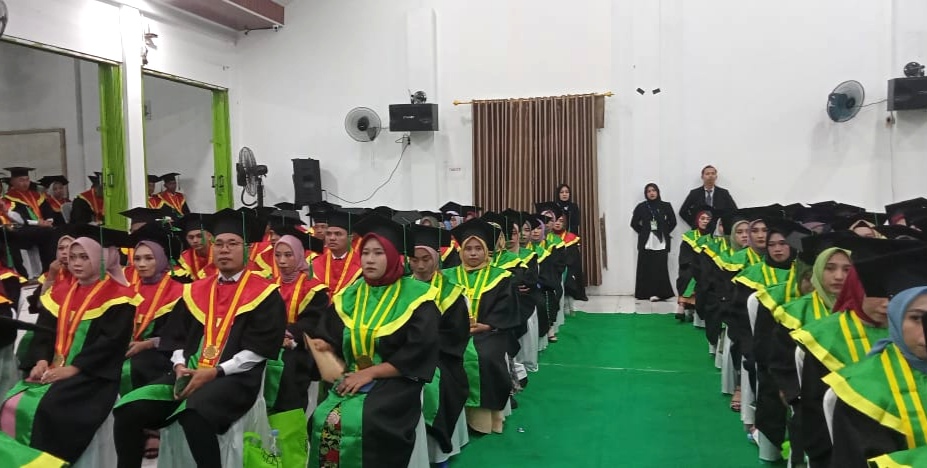 Institut Al Ma'arif Way Kanan Gelar Wisuda Angkatan XI Tahun 2024 