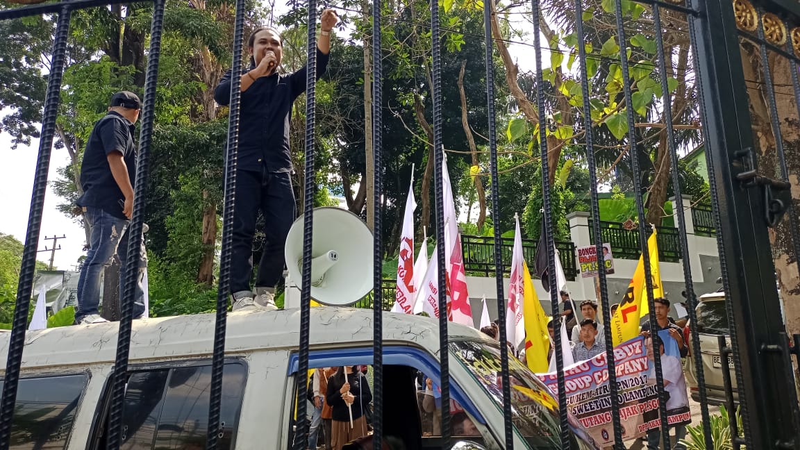 Demo di Kantor BPN Lampung, DPP Akar Soroti Konflik Lahan dan Dugaan Penggelapan Pajak PT SGC
