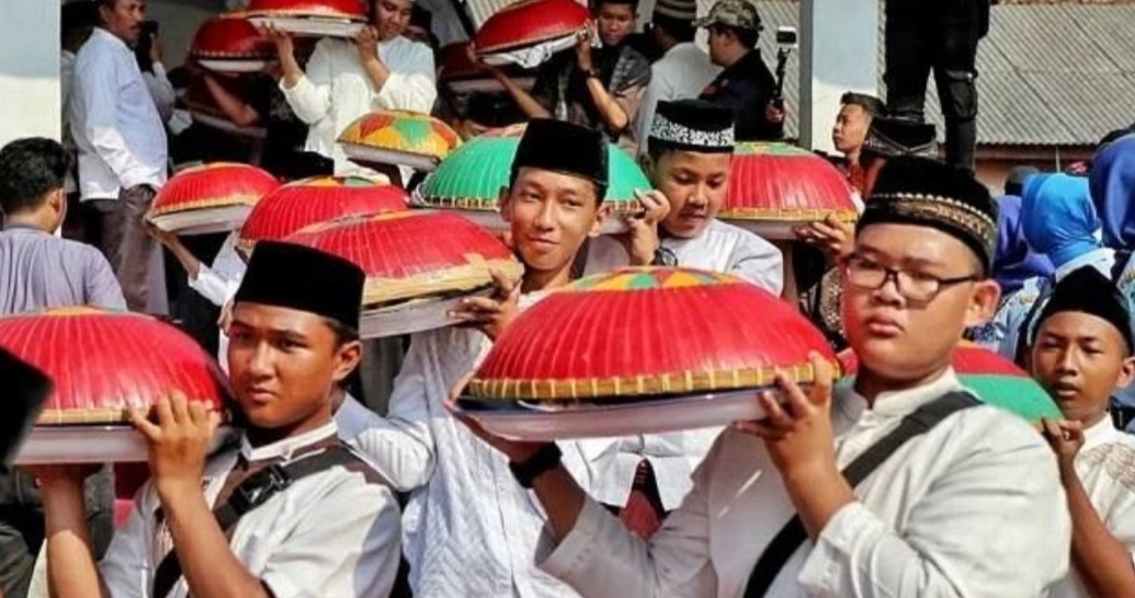 6 Tradisi Unik Isra Mi'raj di Beberapa Wilayah Di Indonesia, Mulai dari Nyandran Siwarak hingga Nganggung