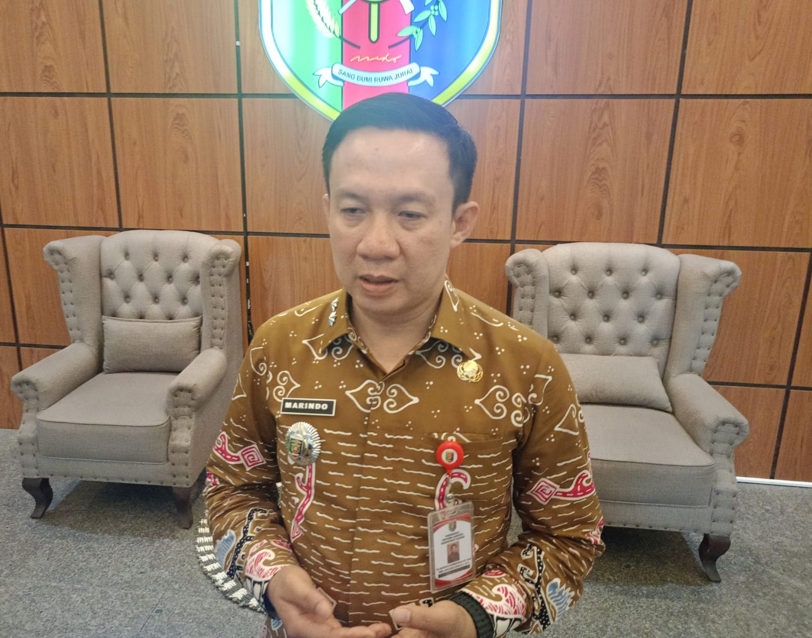 Sekdaprov Marindo Raih Penghargaan Nasional, Tegaskan Komitmen Perkuat Digitalisasi Layanan Publik