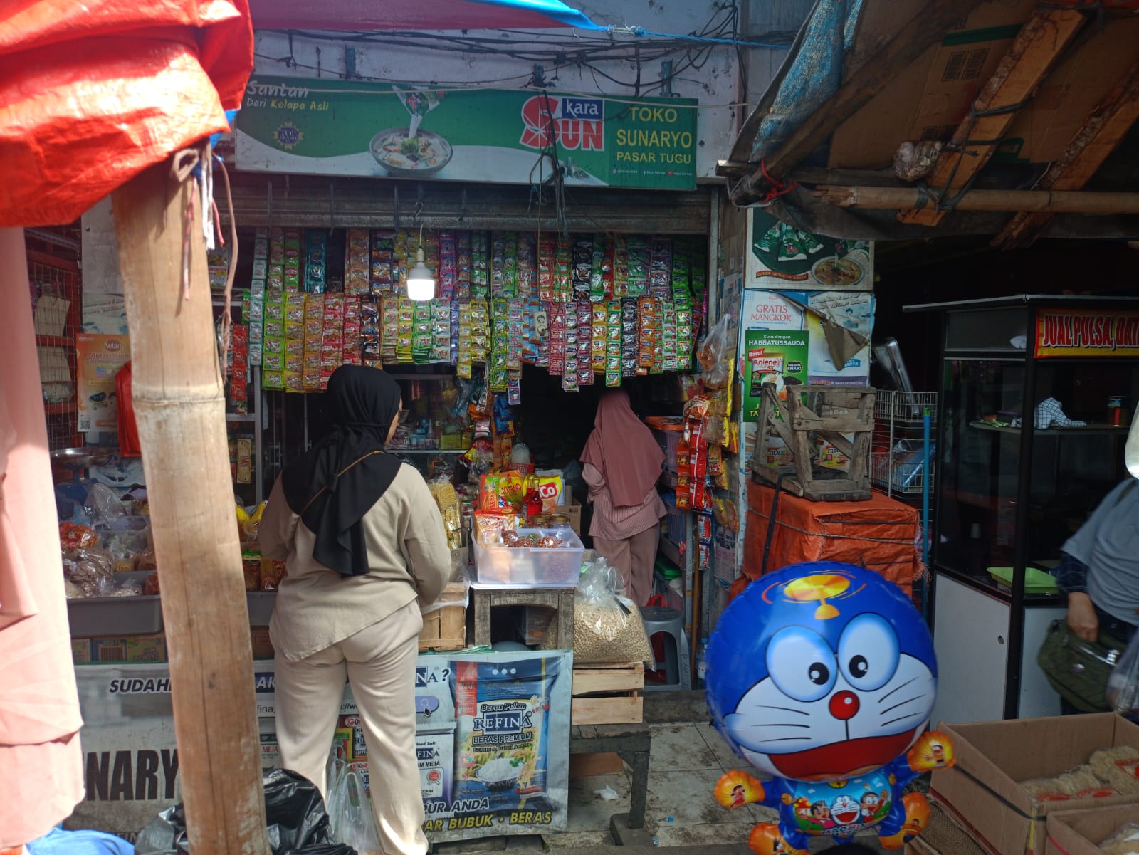 Dari Lapak ke Kios Ramai: Perjalanan Mas Yun Membangun Toko Sinaryo Berkat KUR BRI