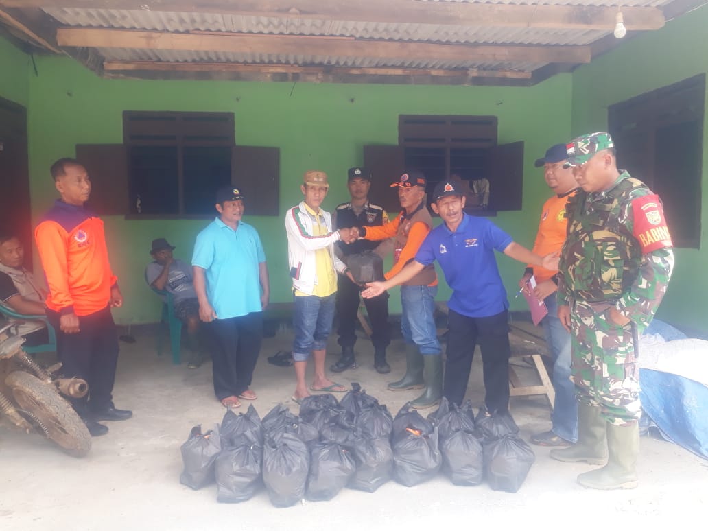 Hujan Deras, 20 Rumah Terendam Banjir Bandang, BPBD Bagikan Bantuan Sembako