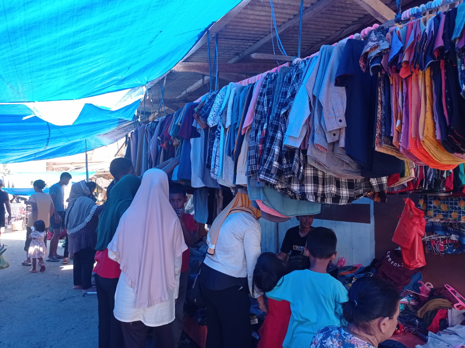 Jelang Hari Raya Idul Fitri, Sejumlah Pasar Tradisional di Mesuji Alami Peningkatan Pembeli