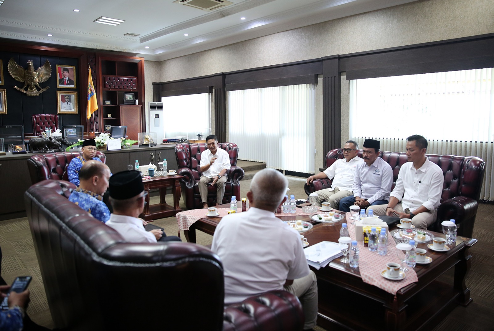 Terima Kunjungan Pengurus Koperasi TKBM, Gubernur Ungkap Wacana Koordinasi dengan Kemenhub Atas Keluhan Buruh