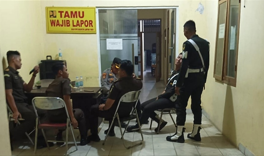 Tim Pidsus Kejati Lampung Bergerak ke Lampung Timur, Geledah Rumdis Bupati dan Kantor Dinas PUPR 