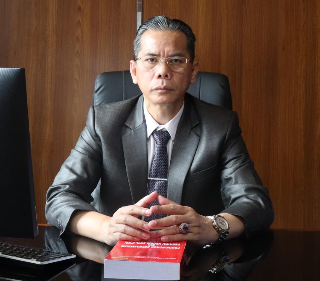 Pendaftaran Pilrek Unila Makin Seru, Prof Hamzah Pastikan Maju dan Lengkapi 5 Bakal Calon Rektor