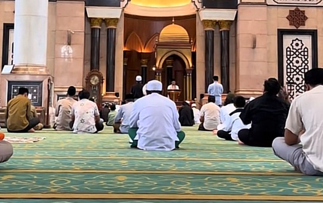 Jangan Lewatkan! 6 Amalan yang Dianjurkan Saat Hendak Sholat Jumat