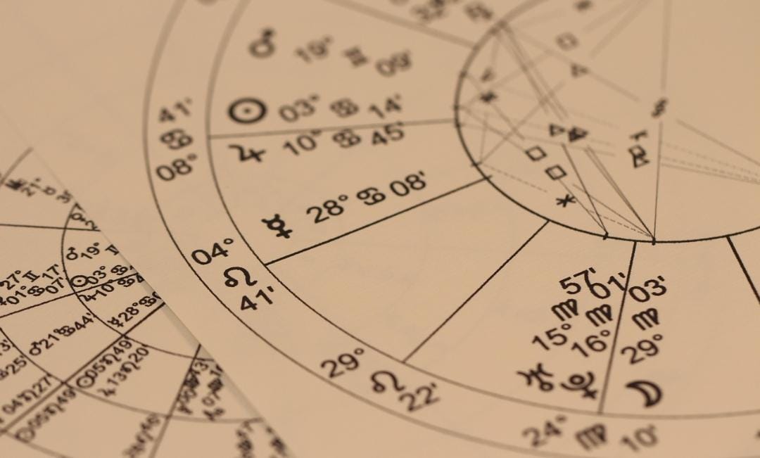 Ramalan Zodiak 10-11 Juli 2026: Libra dan Sagitarius Banjir Rezeki, Cancer Raih Rating Sempurna