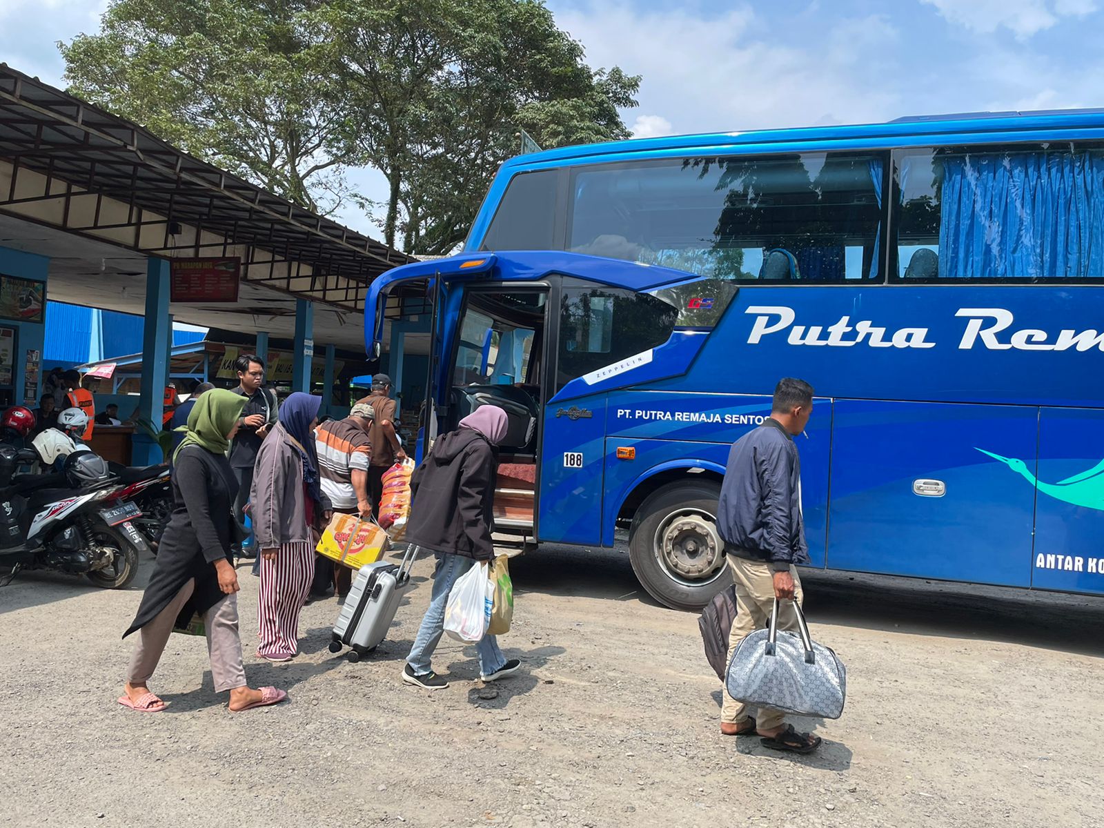 Pemudik di Kota Metro Masih Melandai dan Tak Terlalu Ramai