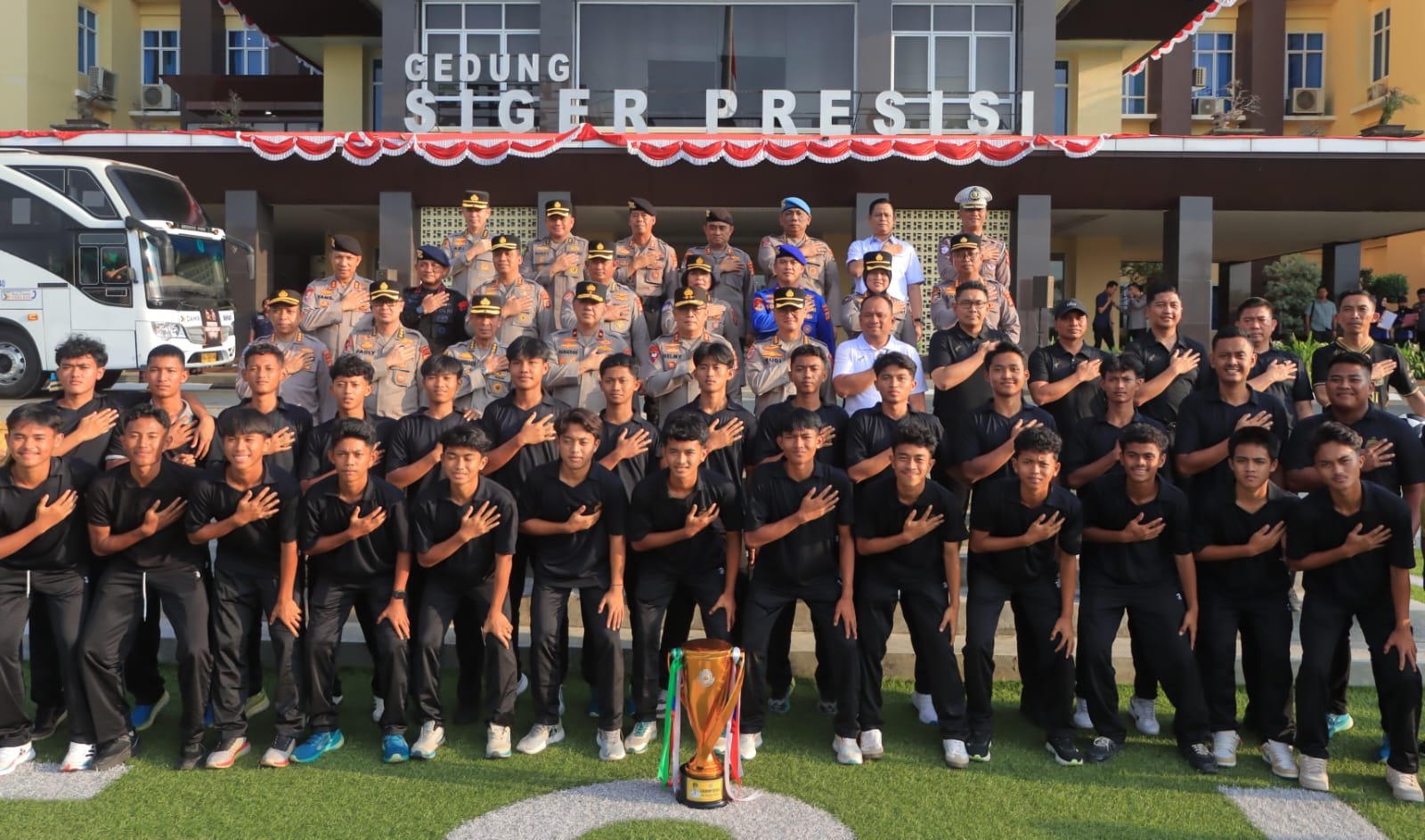 Kapolda Lepas Bhayangkara Presisi Lampung, Siap Tampil Maksimal di Piala Soeratin 