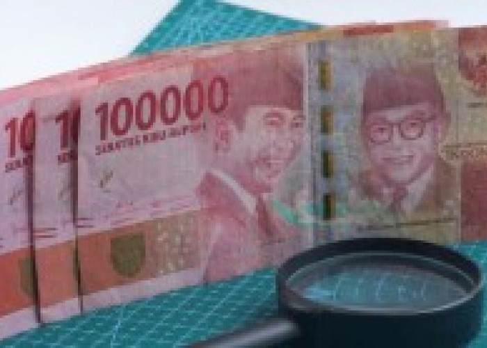 Rupiah Melemah ke Rp17.394 Saat Surplus Perdagangan Naik, Ini Penyebab Sebenarnya