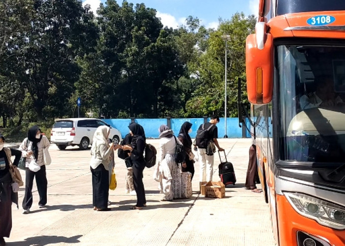 Arus Mudik Lebaran 2026 Di Terminal Mulyojati Metro Mulai Terasa, Bus Bantuan Mulai Disiapkan