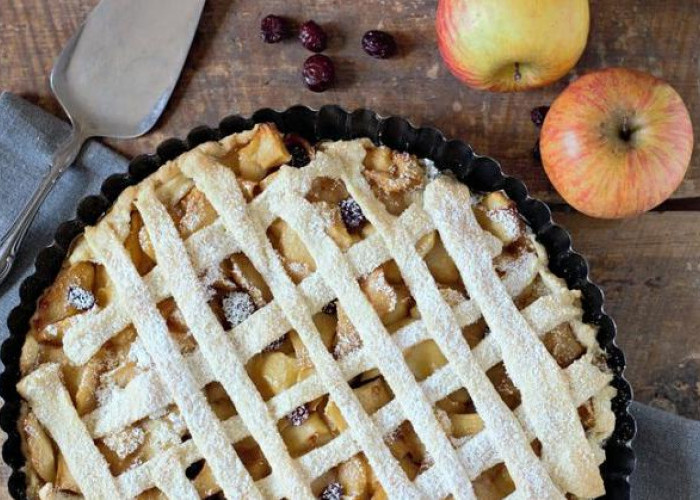 Tetangga Dijamin Minta, Simak Resep Sederhana Membuat Apple Custard Pie Berikut