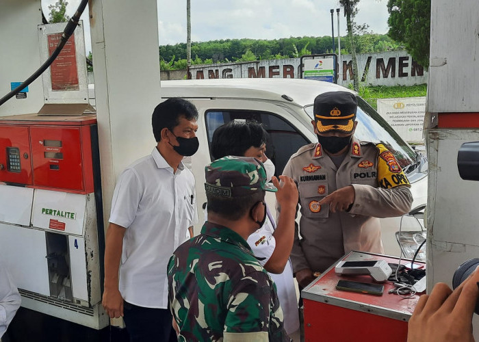 Personil Lampung Utara Dipersenjatai, Kabag Ops: Dilarang Melakukan Pengecoran BBM dalam bentuk Apapun! 