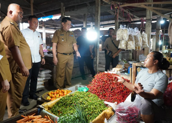 Jelang Nataru, M. Firsada Pantau Harga dan Ketersediaan Bahan Pokok di Tubaba