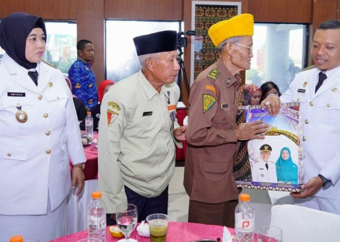 Momen HUT Ke-81 RI, Bupati Riyanto Launching Dashboard PRIMA Pringsewu untuk Perkuat Pelayanan Publik Digital