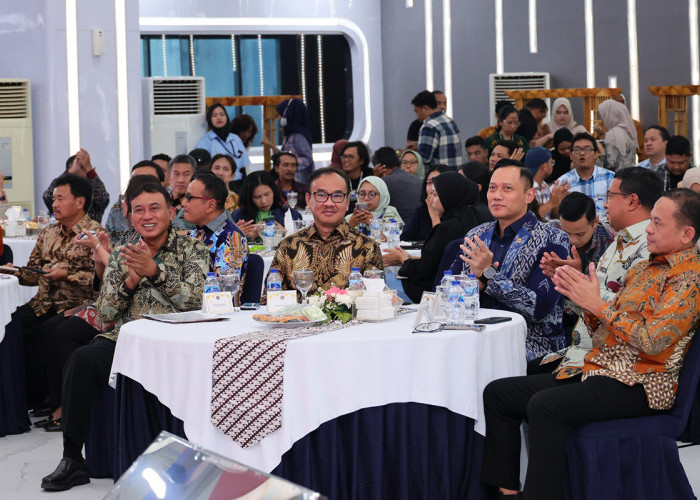Media Gathering 100 Hari Kerja, Menteri AHY Minta Insan Pers Ikut Sosialisasikan Sertifikat Tanah Elektronik