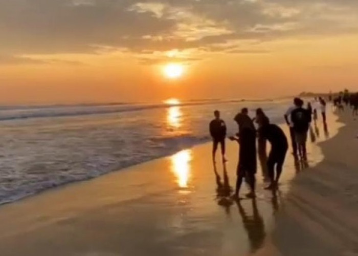 5 Rekomendasi Destinasi Wisata Pantai Lampung dengan Keindahan Sunset, Nomor 3 Sangat Memanjakan Mata