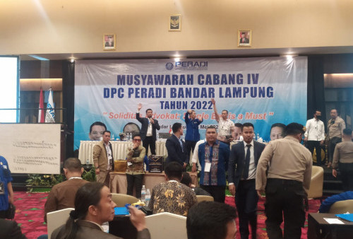 Selamat! Bey Sujarwo Terpilih sebagai Ketua Peradi Bandar Lampung