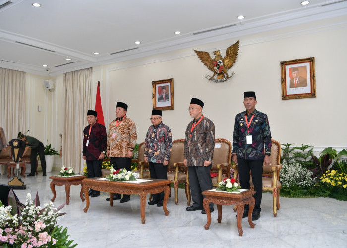 Kukuhkan Gubernur Arinal Djunaidi jadi Ketua KDEKS Lampung, Ini Arahan Wapres Maruf Amin