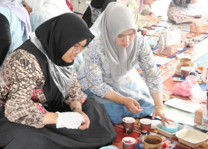 Rumah BUMN Bukit Asam Ajak Masyarakat Sulap Lilin Aromatik Jadi Kreasi Bernilai Tambah